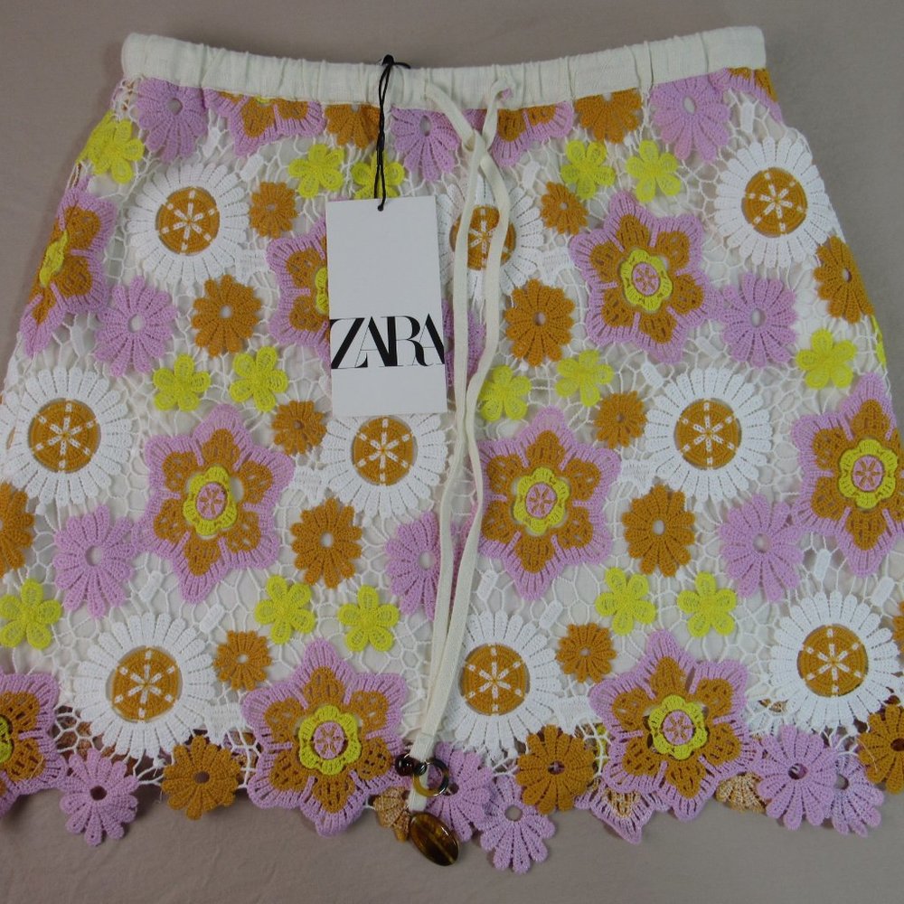 Zara Floral Crochet Mini Skirt ASO Enid Sinclair SA Wednesday Addams NWT XS